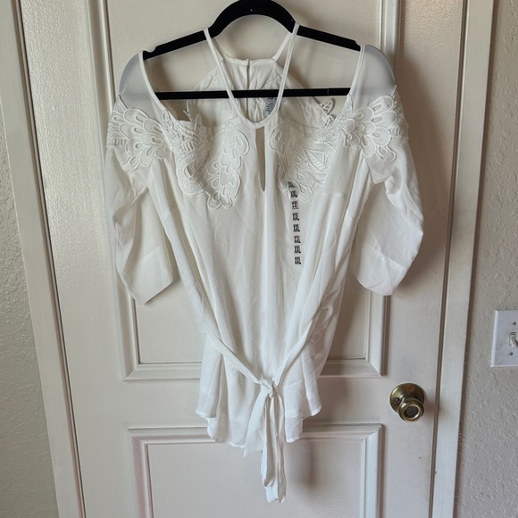 Bar III White Lace-Appliqué Chiffon Blouse - Picture 2 of 9